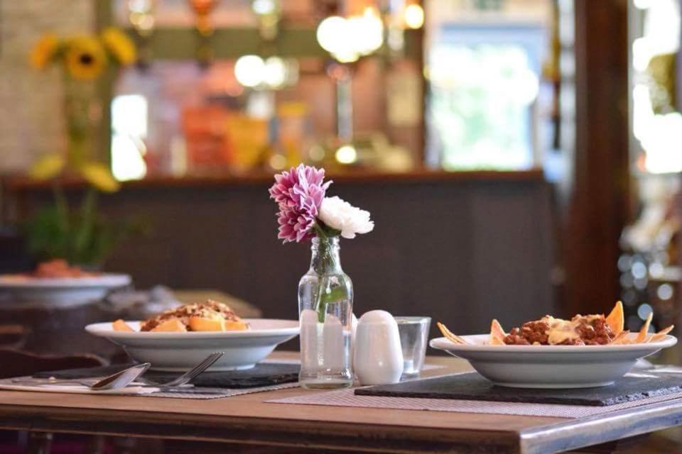 Stag & Pheasant Inn Carmel Ngoại thất bức ảnh